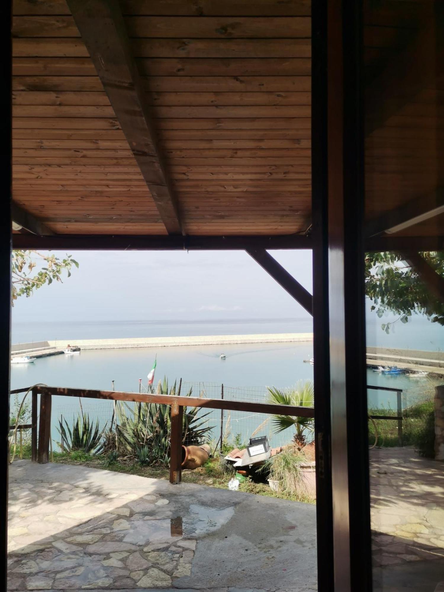 Apartamento Loft Sul Mare Balestrate Exterior foto
