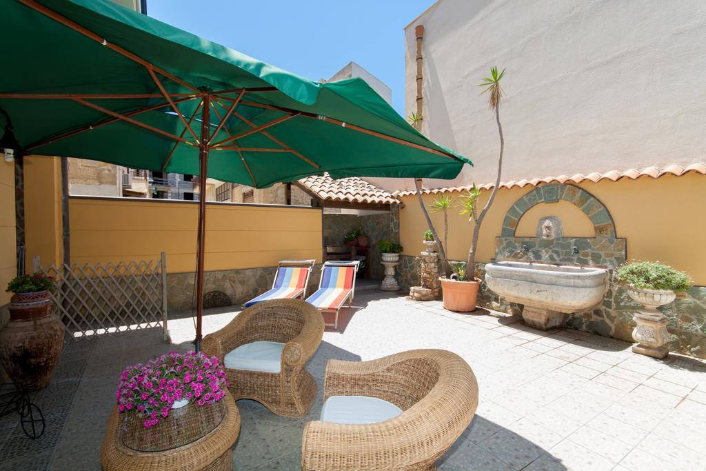 Apartamento Loft Sul Mare Balestrate Exterior foto